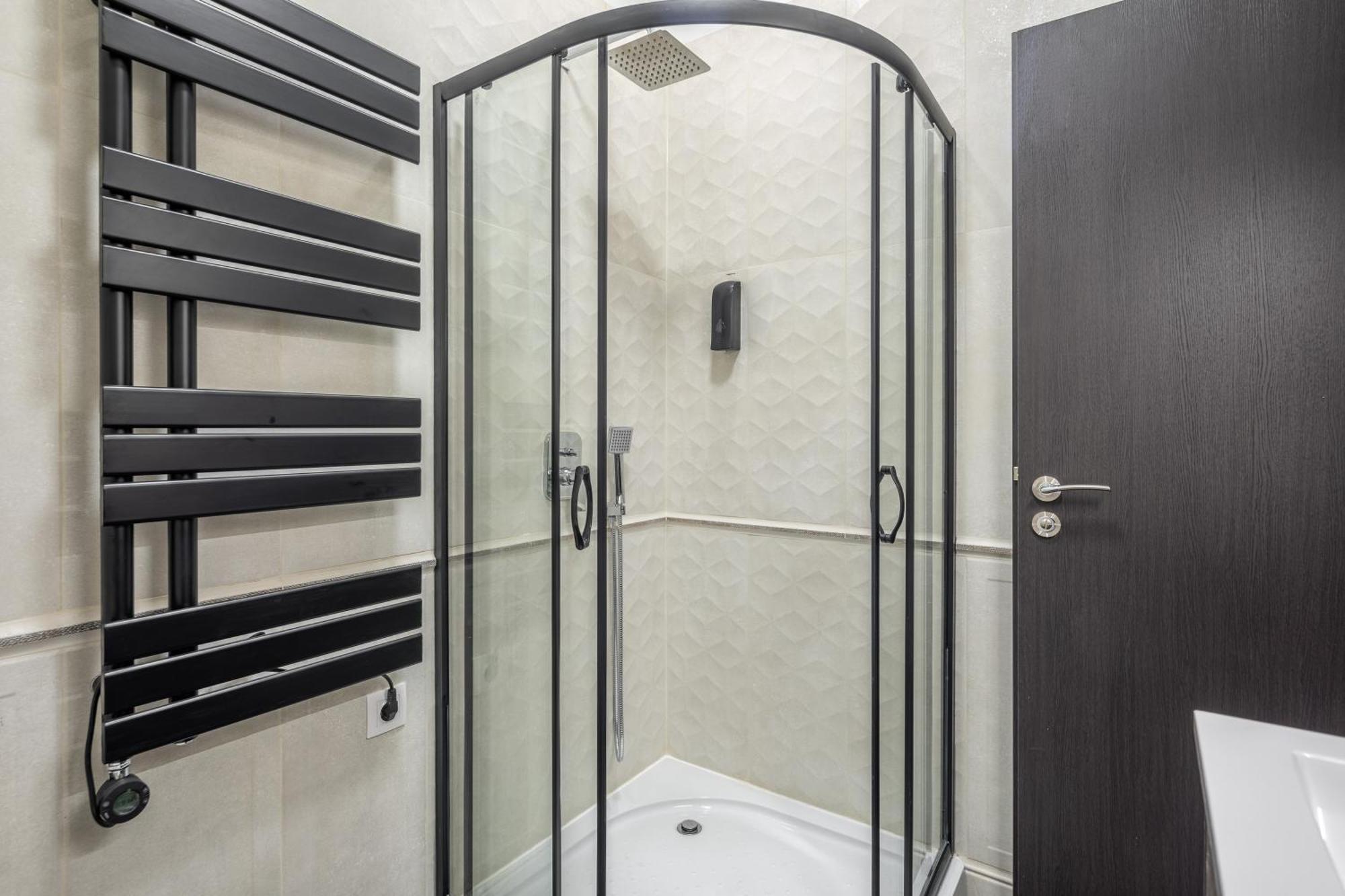 Budapest Marvelous Apartment In Andrassy Boulevard, Budapest